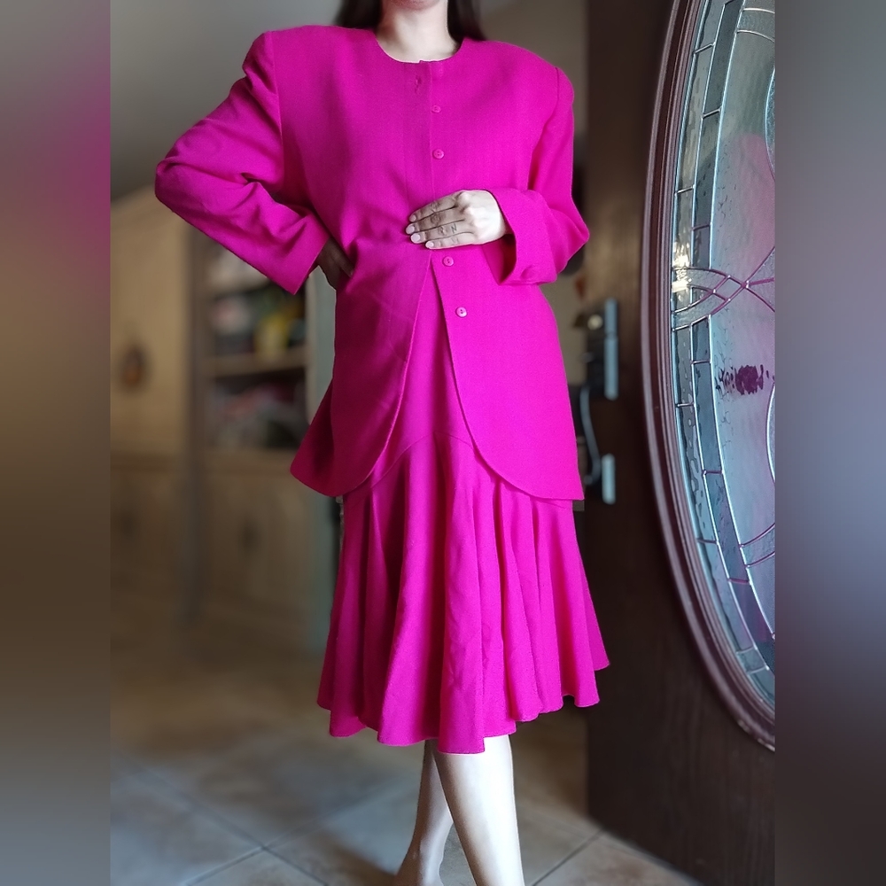 Vintage 100% Wool Barbie Pink Allison Gail Skirt Suit